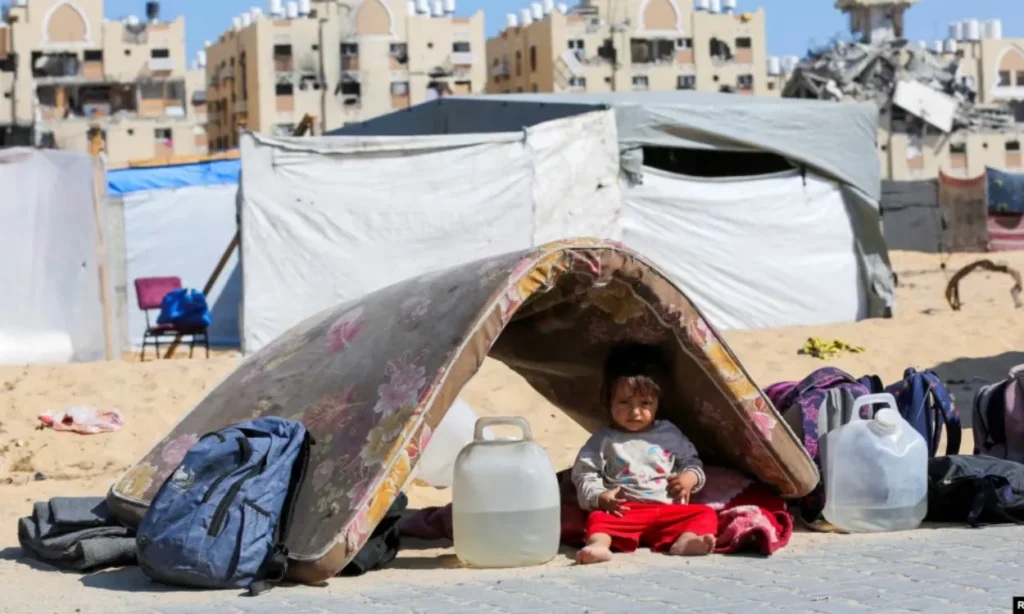 Deutschland, Frankreich und Großbritannien fordern einen Waffenstillstand für Gaza angesichts der israelischen Militärvorbereitungen.