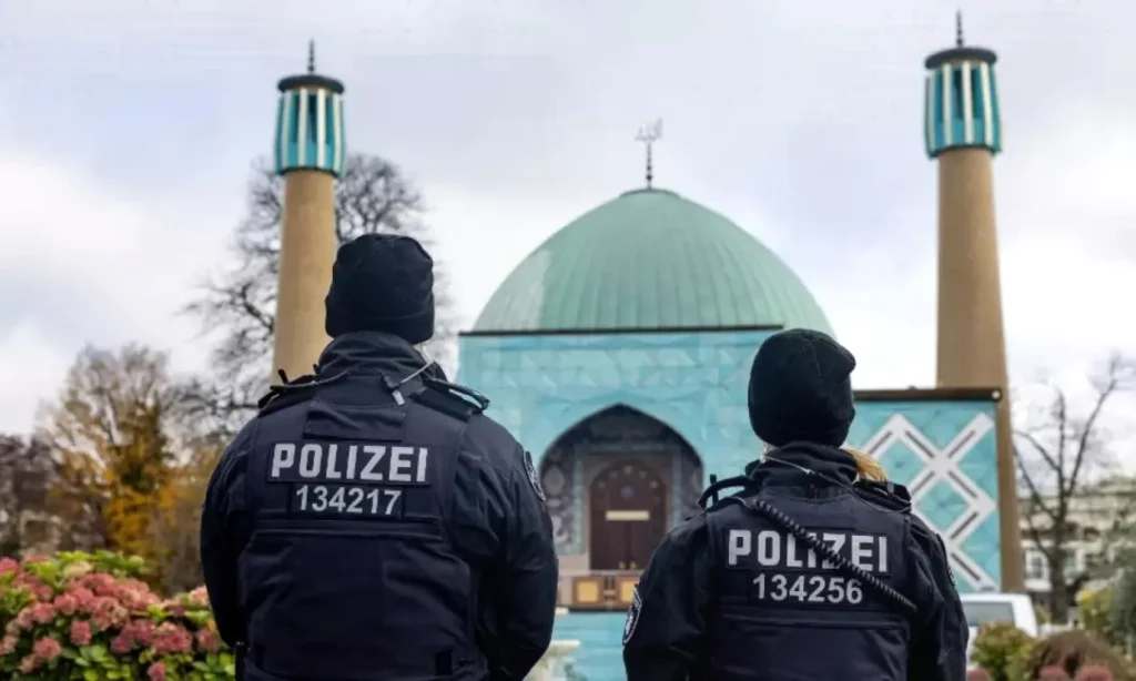 Deutschlands Identitätskrise Der Aufstieg von Islamfeindlichkeit und Rechtspopulismus