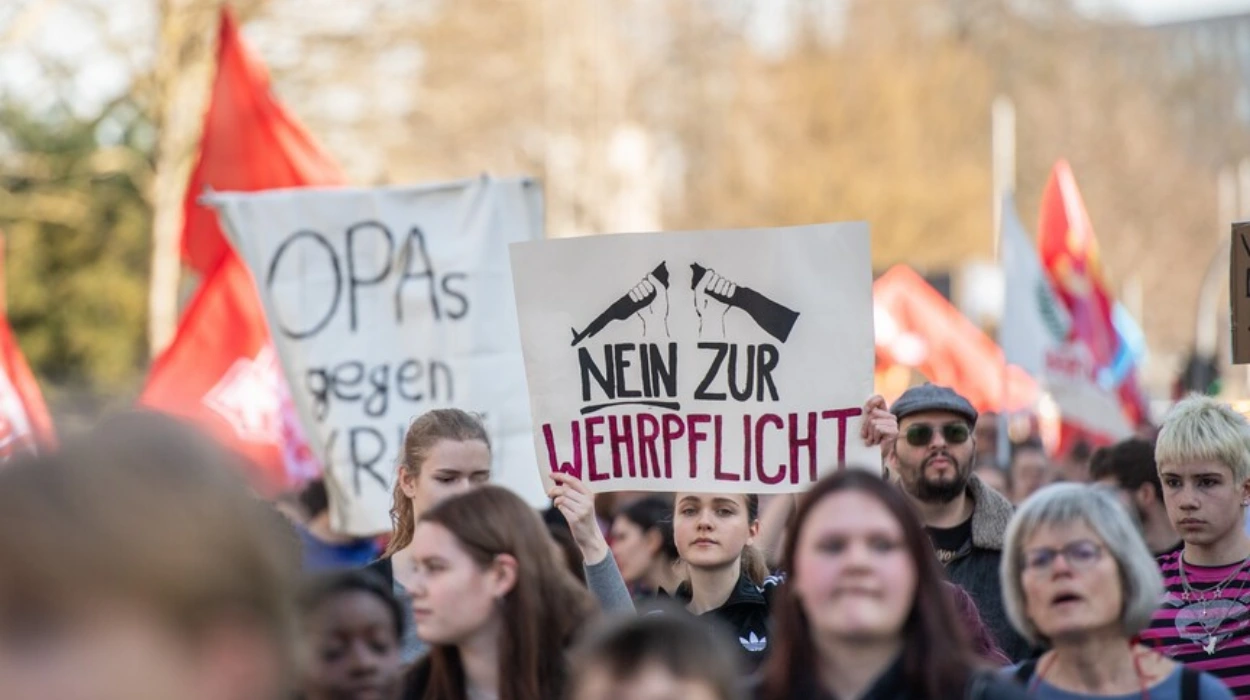 Deutschlands Wehrpflichtdebatte offenbart tiefe Generationenspaltung