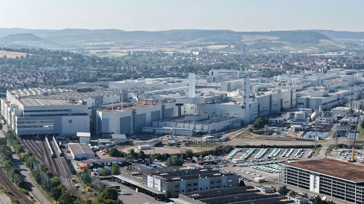 Deutschlands Widerstandskraft trotz chinesischer Exportoffensive verdeckt tiefere Handelsrisiken