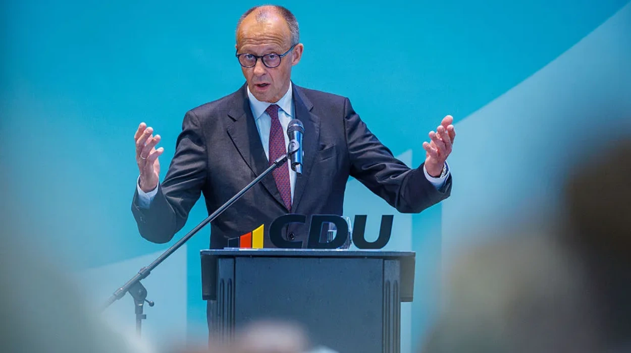 Merz befürchtet AfD-„Big Bang“ bei ostdeutschen Landtagswahlen, während die Rechtsaußen-Partei in Umfragen zulegt